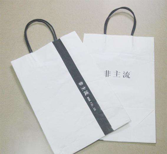 細(xì)數(shù)白牛皮紙袋都有哪些種類(lèi)和用途